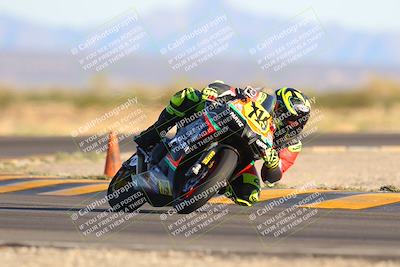 media/Oct-29-2022-CVMA (Sat) [[14c0aa3b66]]/Race 11 Amateur Supersport Open/